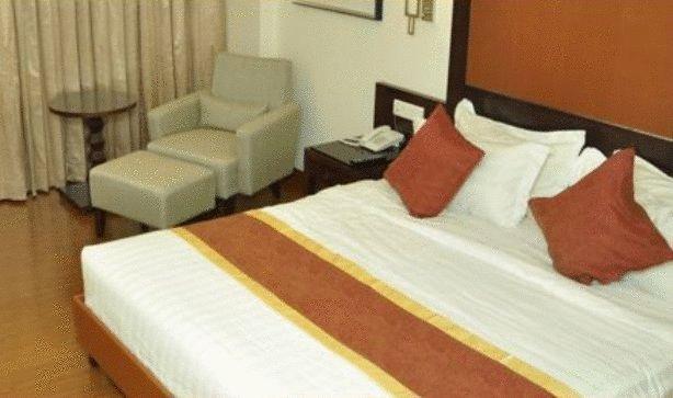 Best Western Jubilee Ridge Hyderabad Room photo