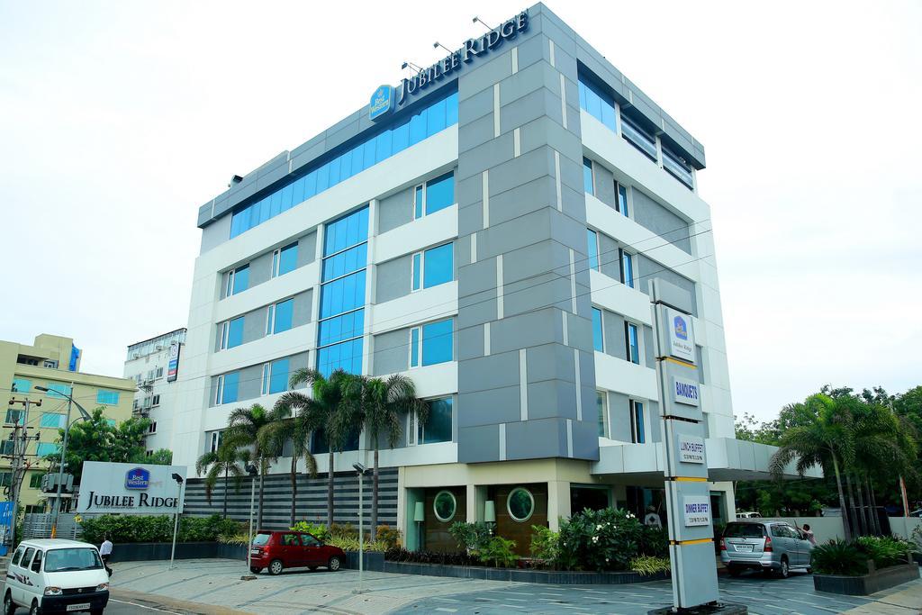 Best Western Jubilee Ridge Hyderabad Exterior photo
