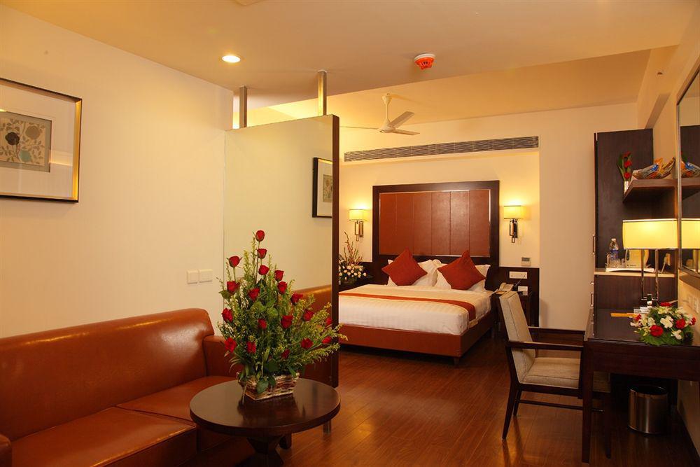 Best Western Jubilee Ridge Hyderabad Exterior photo